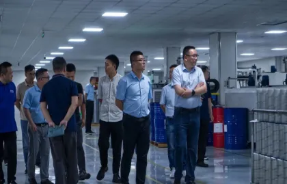Đoàn đại biểu XCMG của Máy xúc và Đại lý Thăm Công ty TNHH Công nghệ Lọc Trưởng Chiết Giang Khám phá những chân trời mới trong đổi mới công nghệ lọc và hợp tác
