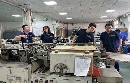Công ty TNHH Máy Xây dựng Hyundai (Giang Tô) thăm nhà máy Trưởng lão